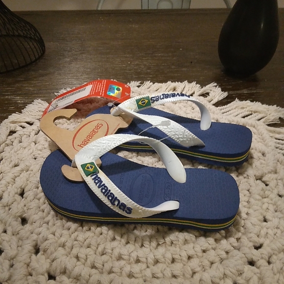 Kids Havaianas Brazil Logo Sandal Flip Flops NWT - Picture 2 of 8